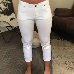 White Max Studio Jeans. Size 8